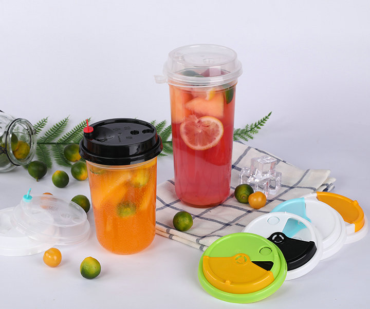 Gelas Plastik Bentuk U 4
